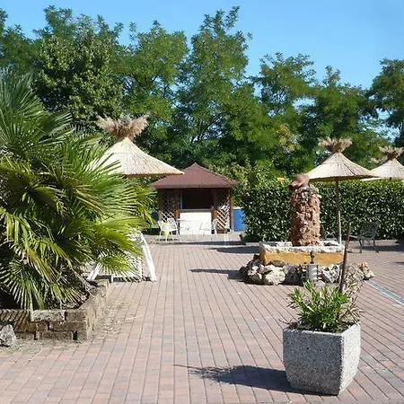 Aparthotel Montemerlo *